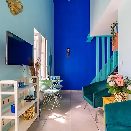 Le Reve Bleu Majorelle - Duplex Sur Les Toits - Une Nuit A Nimes Exterior photo