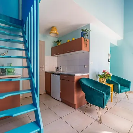 Le Reve Bleu Majorelle - Duplex Sur Les Toits - Une Nuit A Nimes Exterior photo
